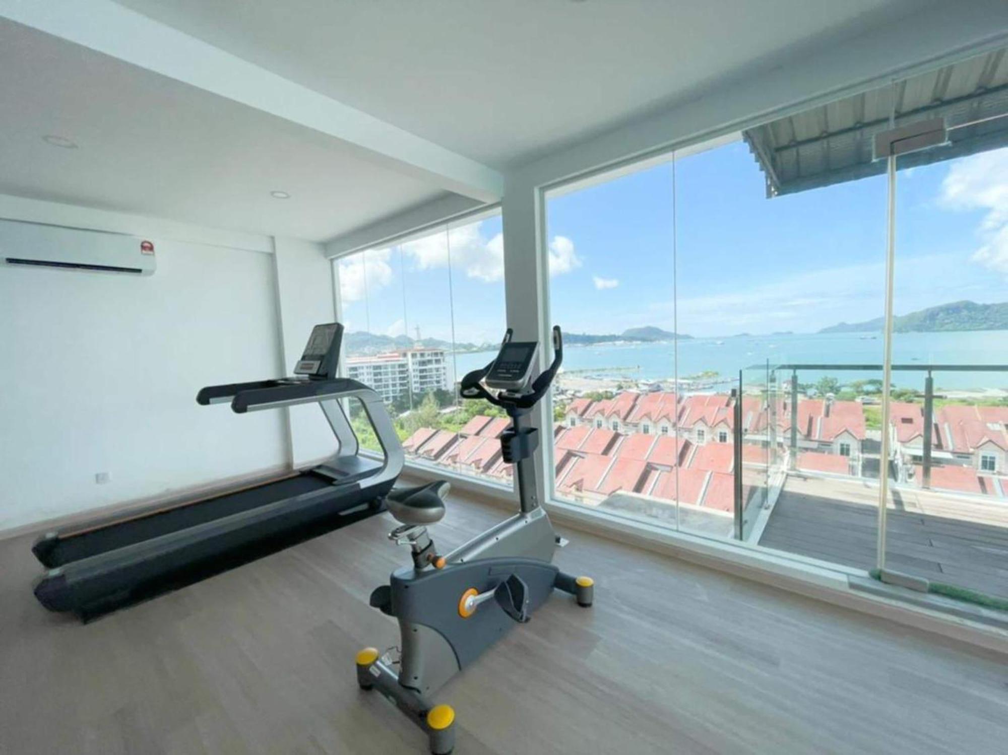 Oyo 91086 Bayu Service Apartment Kuah Exteriör bild