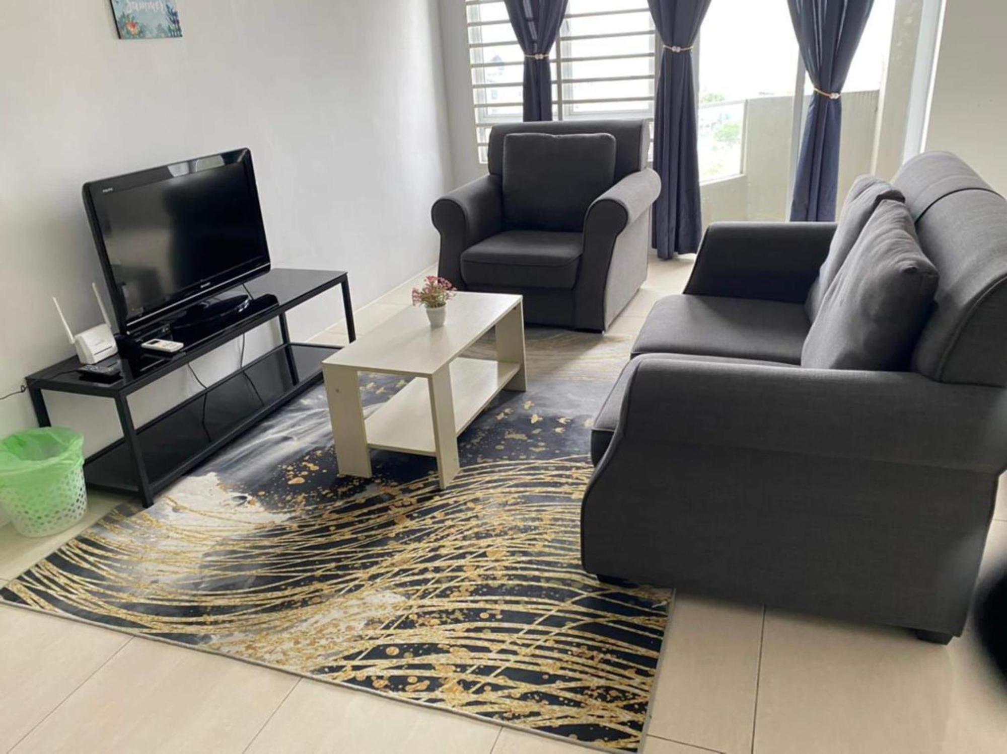 Oyo 91086 Bayu Service Apartment Kuah Exteriör bild